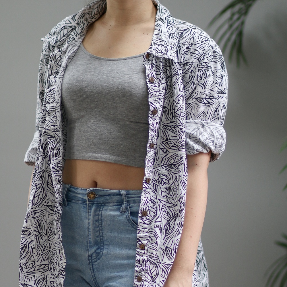 Black & White Floral Short Sleeve Button Down XL